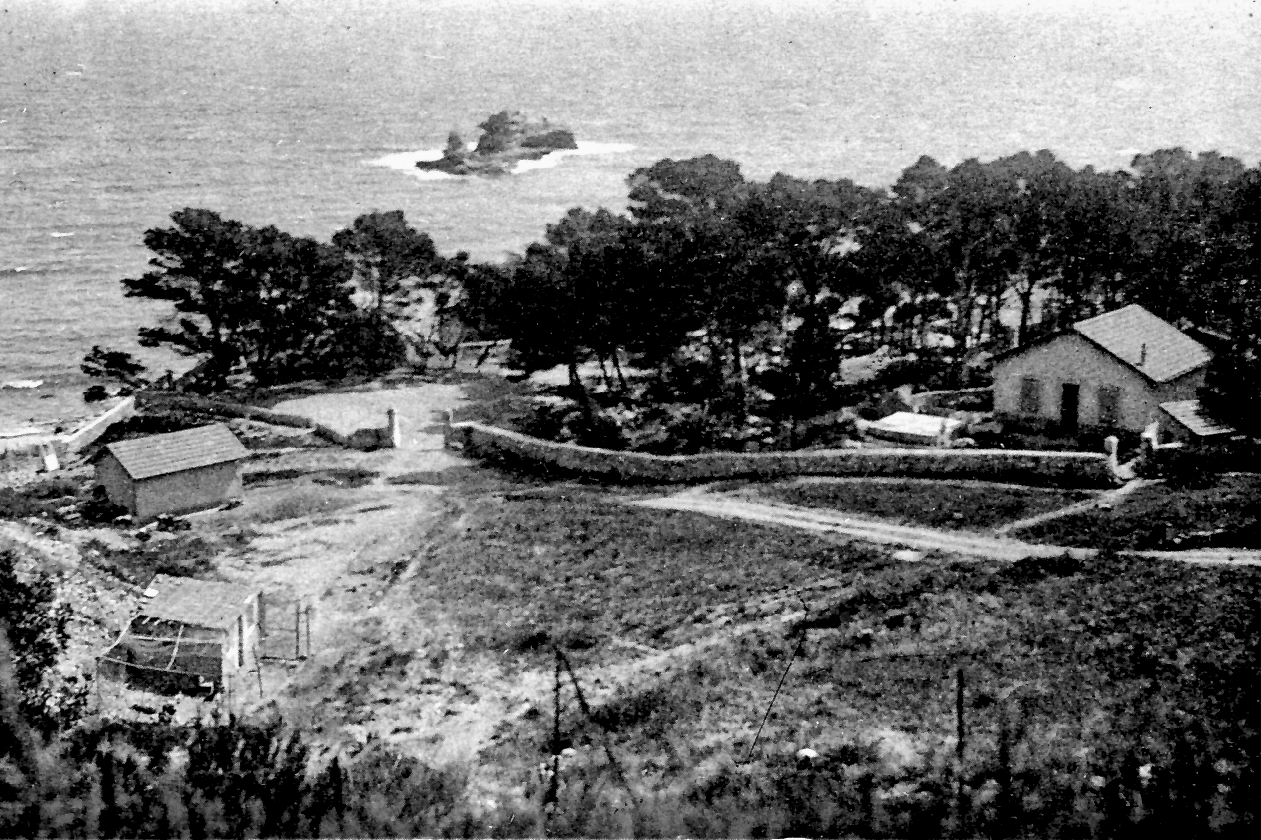 1-calanques-des-eaux-sal-es-9625