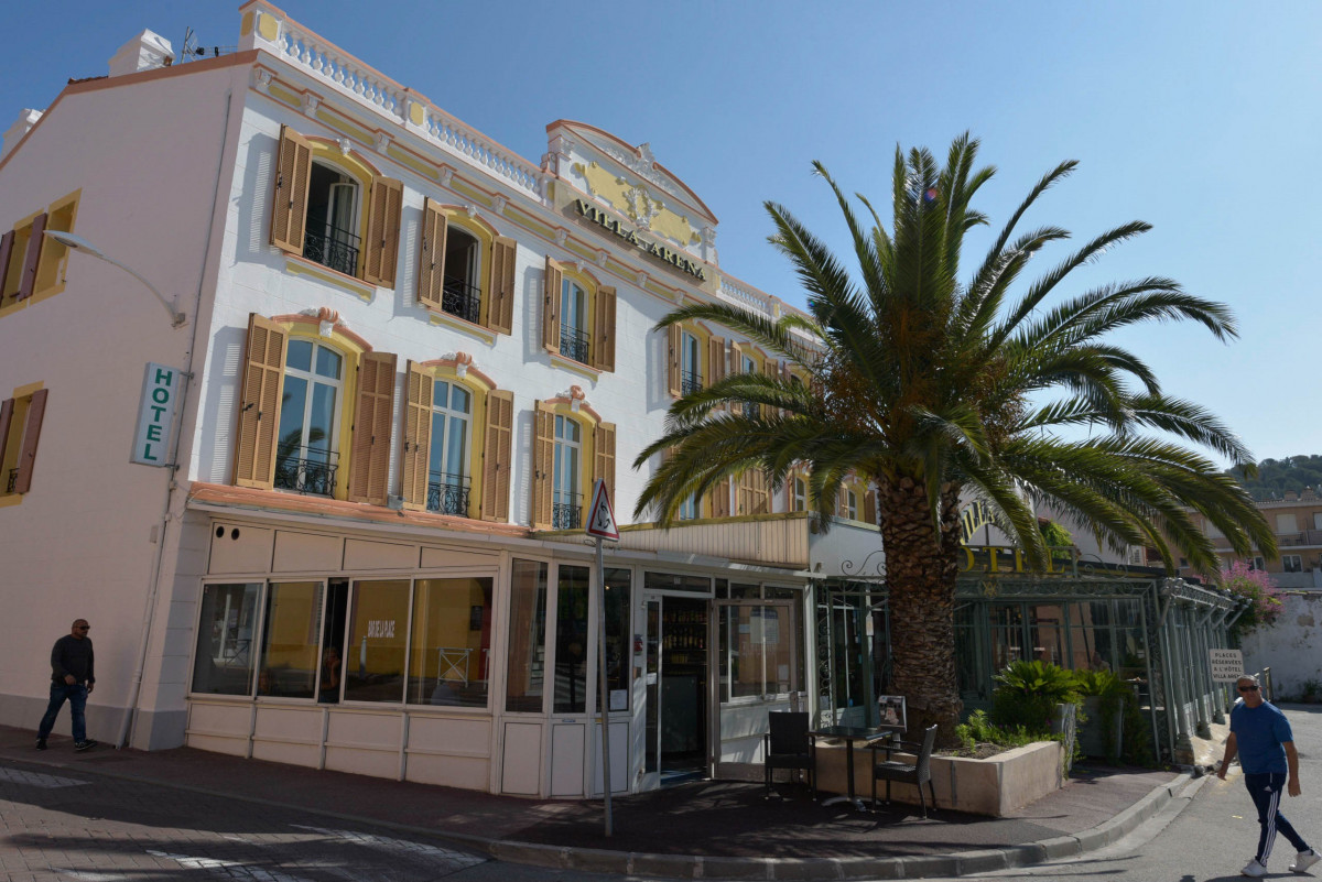 Hôtel Restaurant Villa Arena