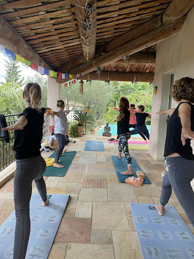 Ananda yoga_Carry-le-Rouet