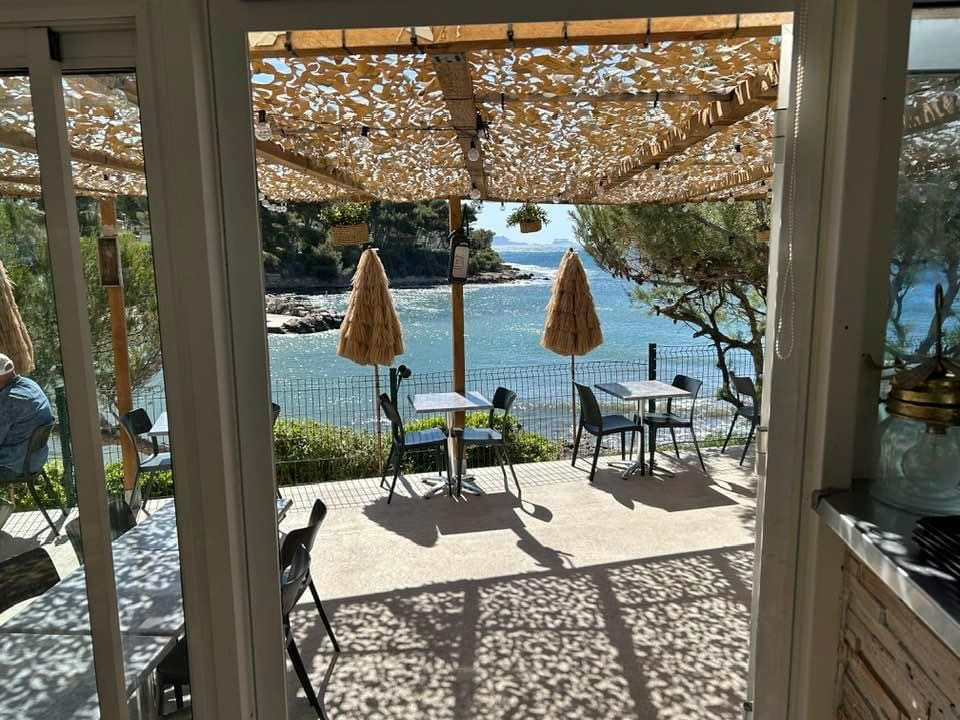 resto_du_cap_rousset2.jpg