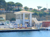 capitainerie_du_port_2.jpg