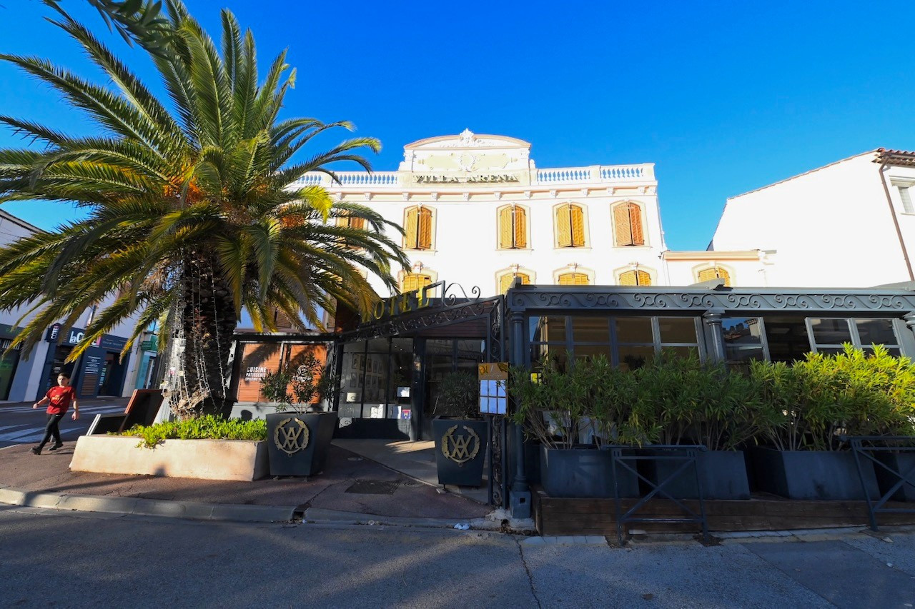 Hôtel Restaurant Villa Arena