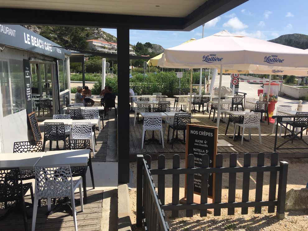 le_beach_cafe.jpg