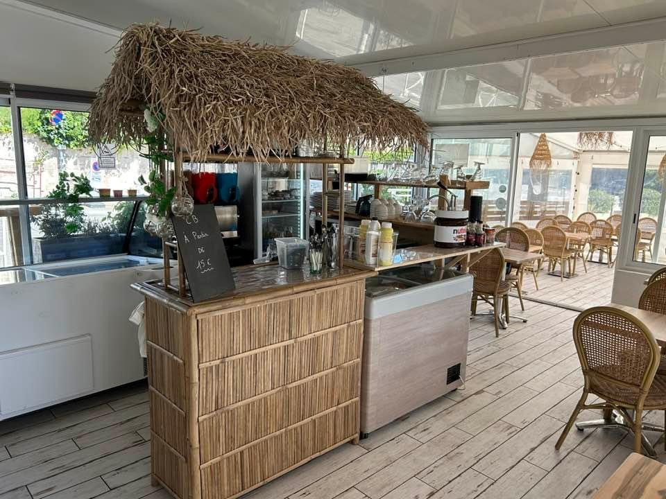 resto_du_cap_rousset.jpg