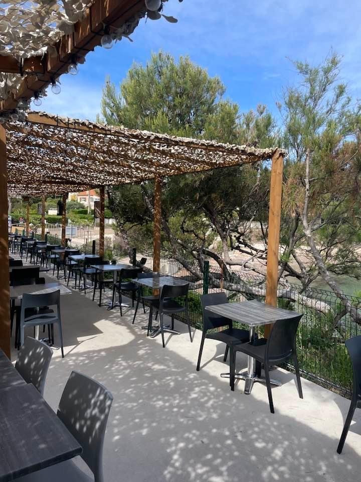 resto_du_cap_rousset4.jpg