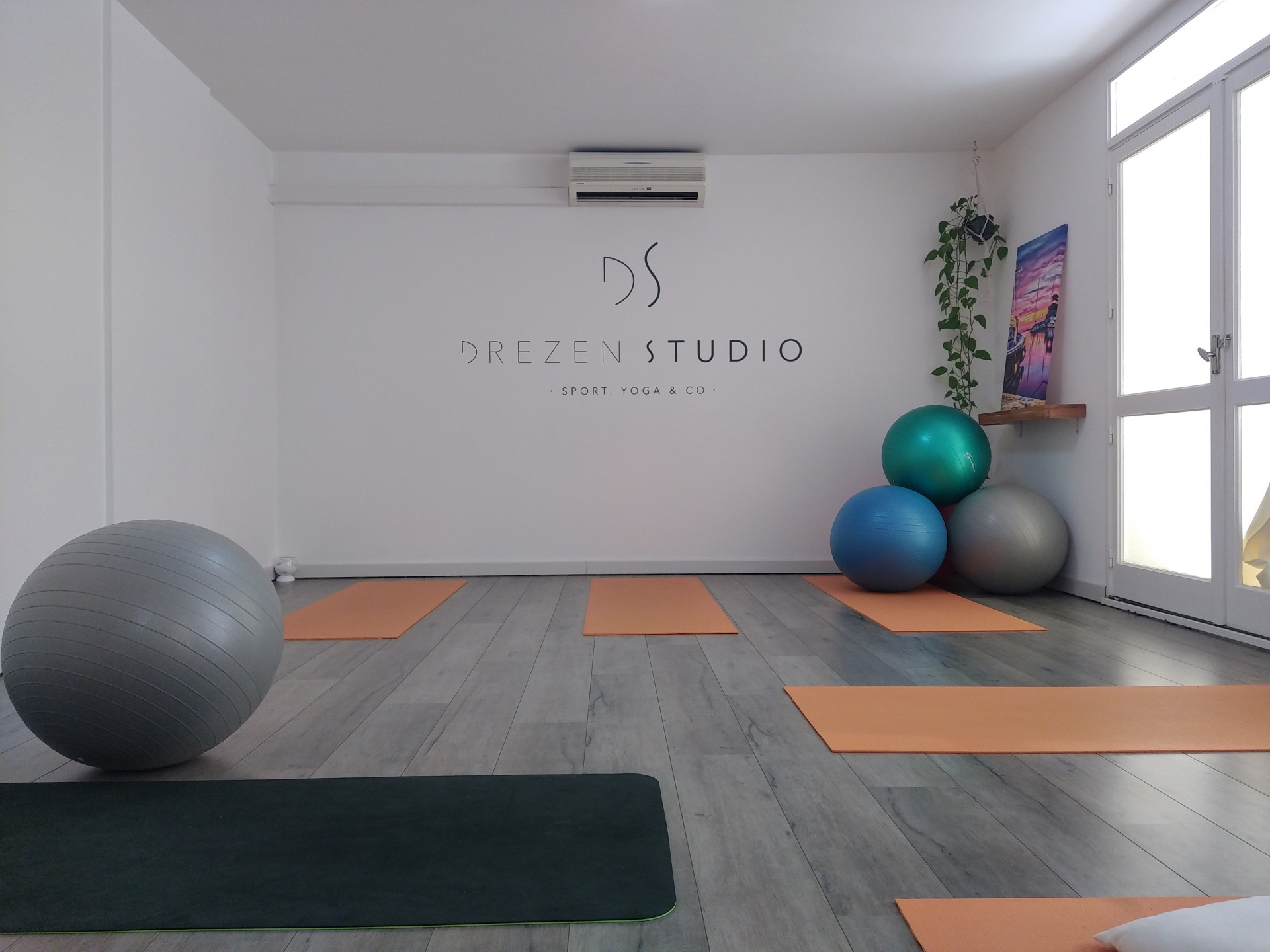 Drezen studio_Carry-le-Rouet