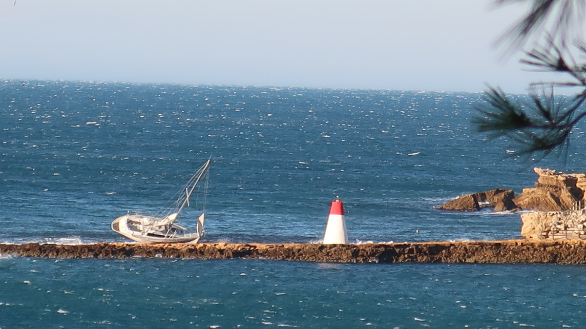le_phare_de_carry.jpg