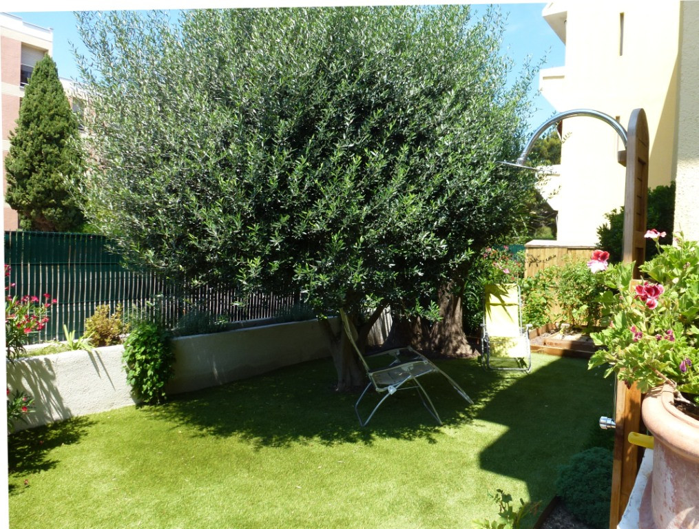 02_b_jardin_ouest_c.jpg