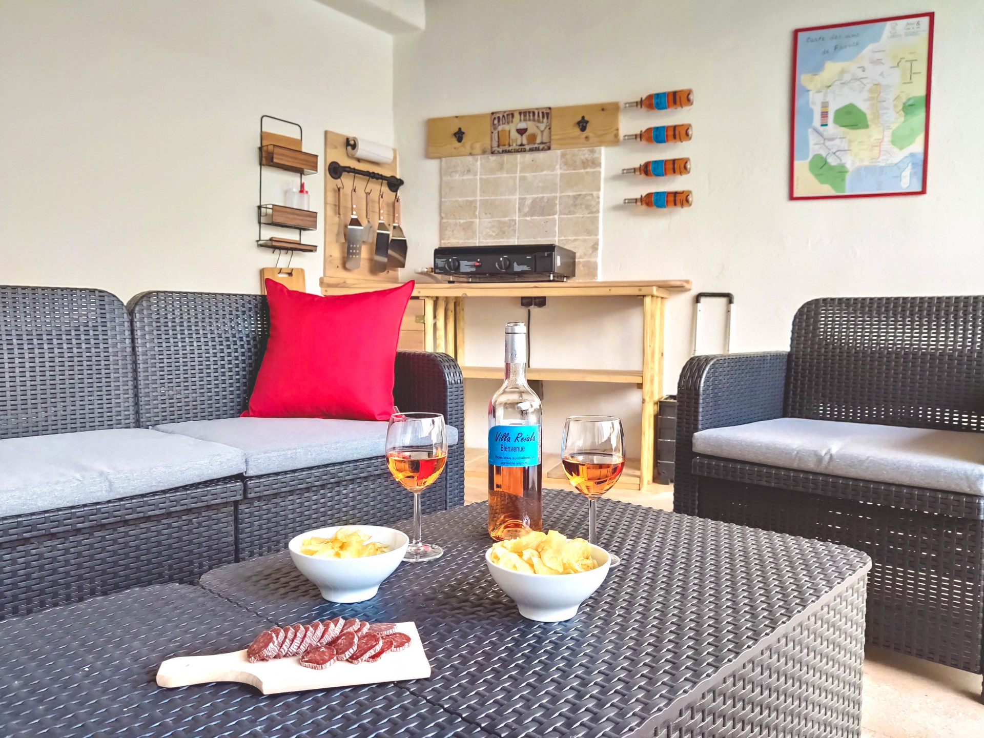 155_tapas_au_pool_house.jpg