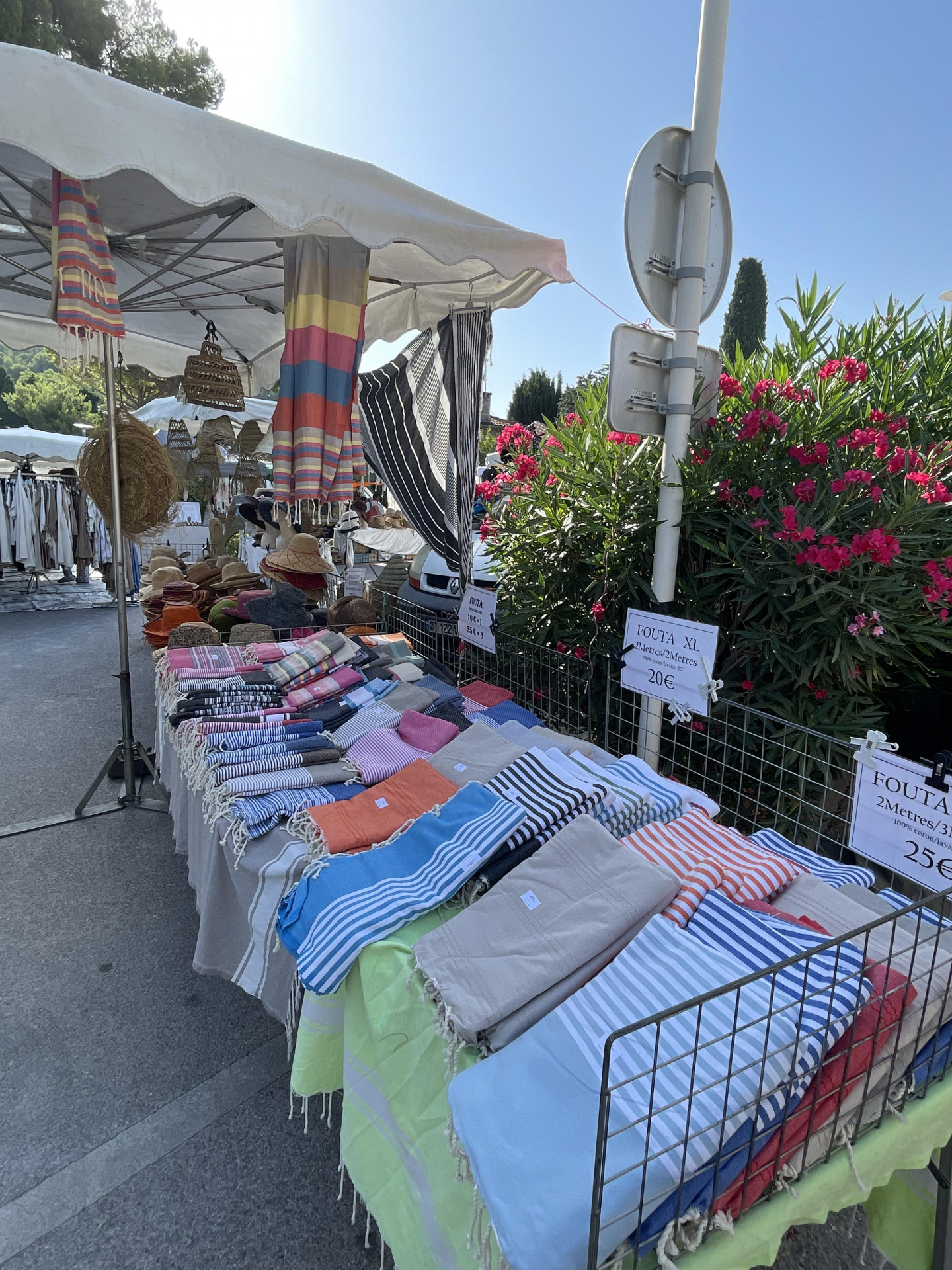 Le Marché bi-hebdomadaire_Carry-le-Rouet